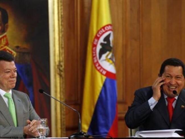 Santos habló con Maduro sobre salud de Chávez y confirmó asistencia a posesión