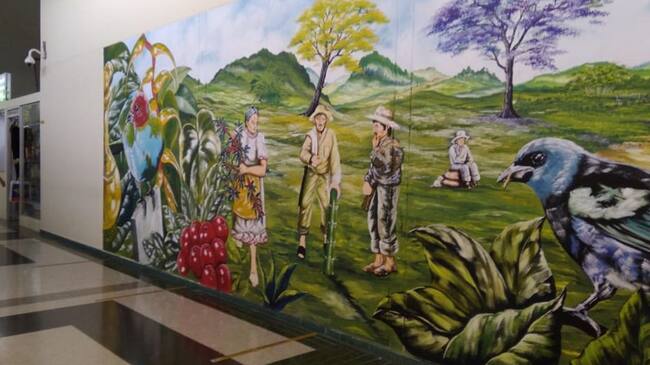 Mural en el Aeropuerto el Edén de Armenia