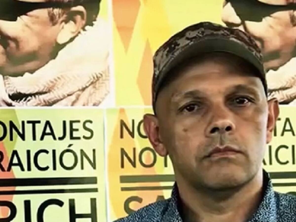 ‘El Paisa’ debe salir de la JEP si no se presenta: Procurador