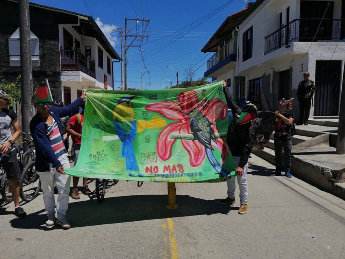 Las calles de salento y la marcha contra la mega minería