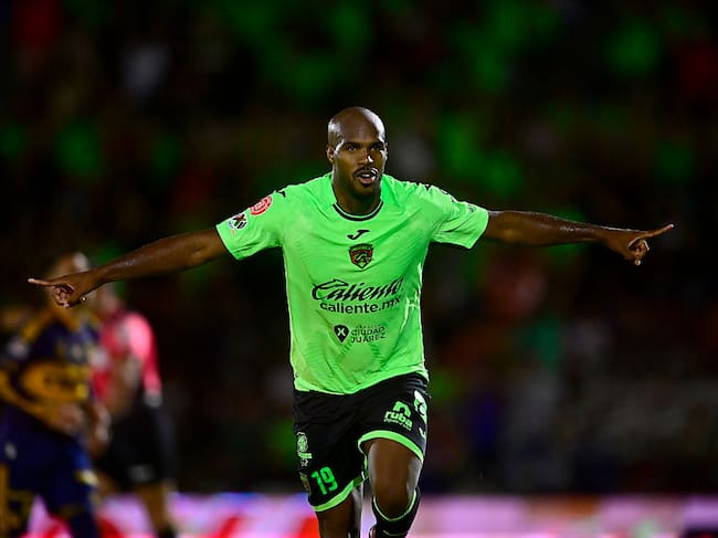 Delantero colombiano consiguió increíble récord en el fútbol mexicano: Lea más acá (Photo by Alvaro Avila/Jam Media/Getty Images)