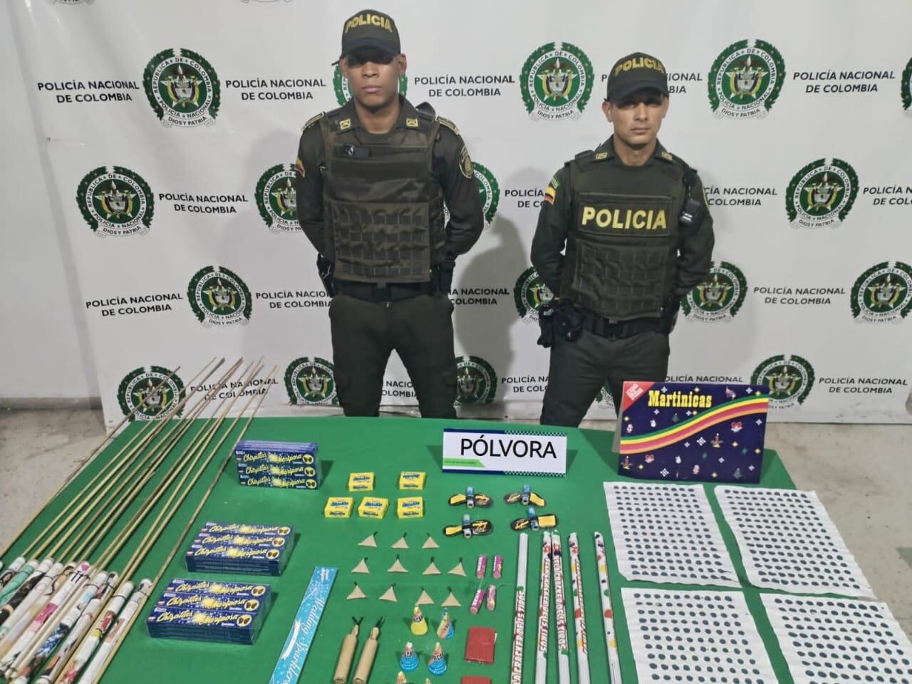 Noche de velitas decomisan pólvora