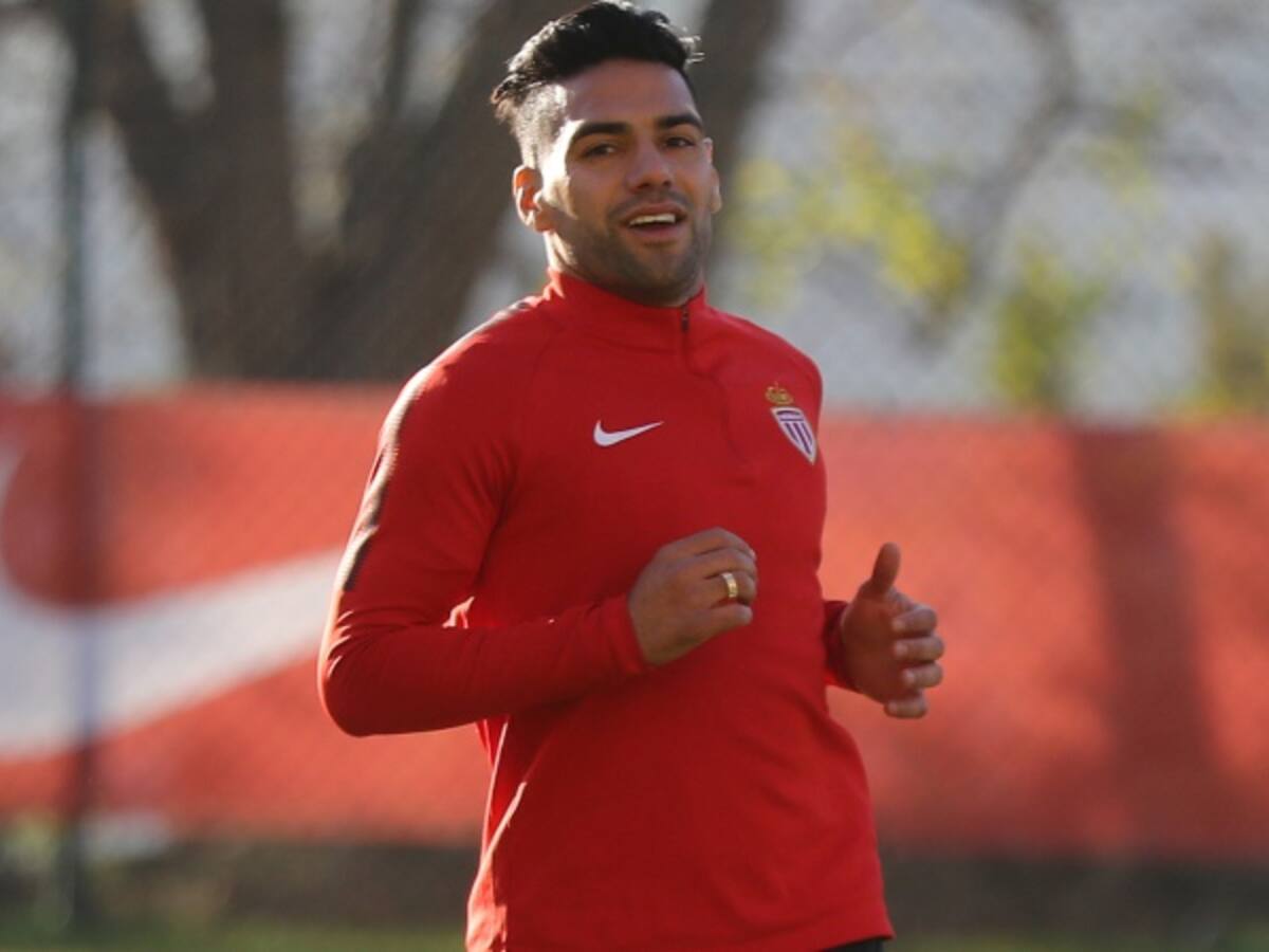 Falcao muestra su gran dominio de balón en los entrenamientos del Mónaco
