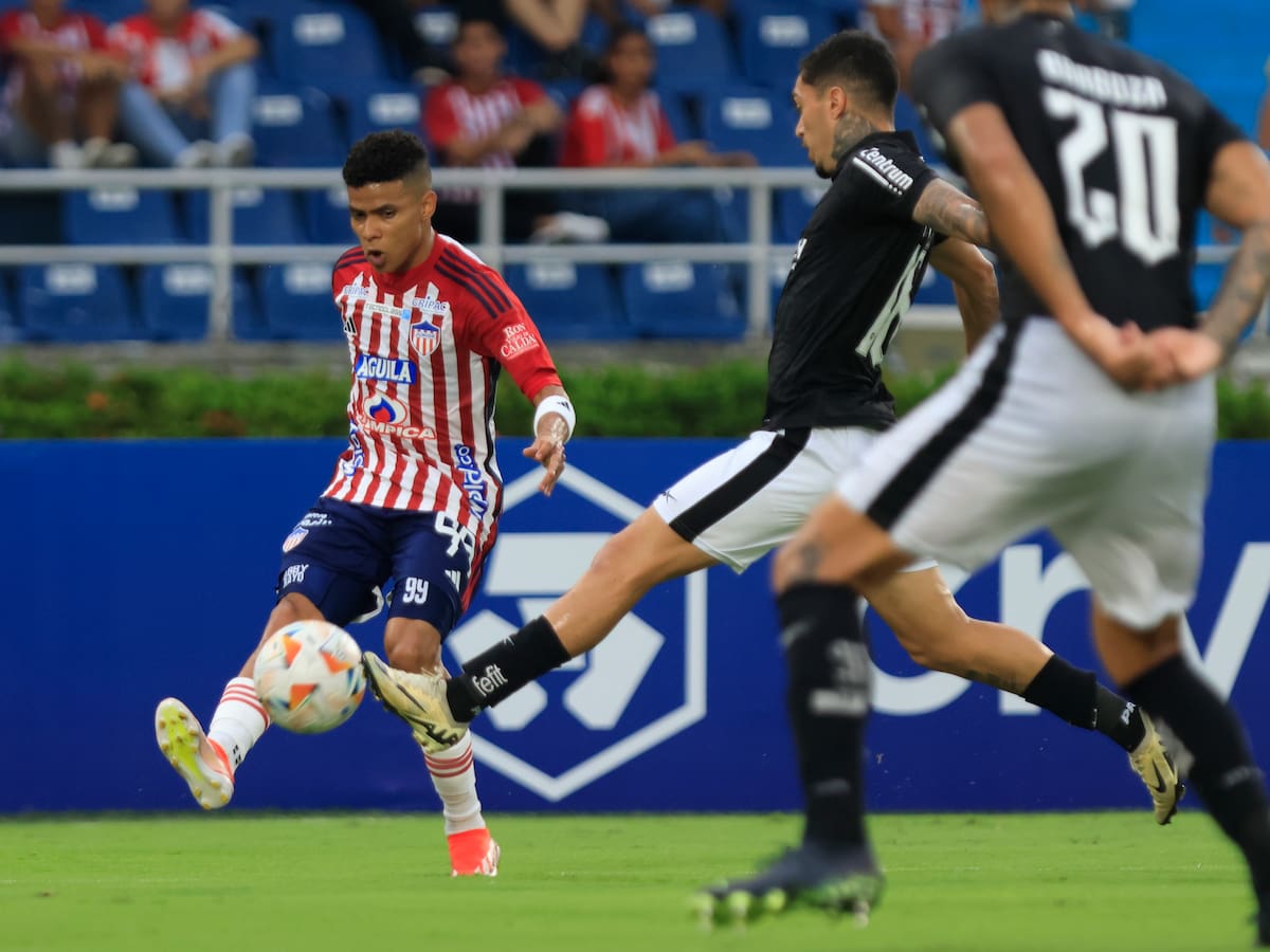 Junior empata, termina líder de la fase de grupos y espera rival en octavos de final