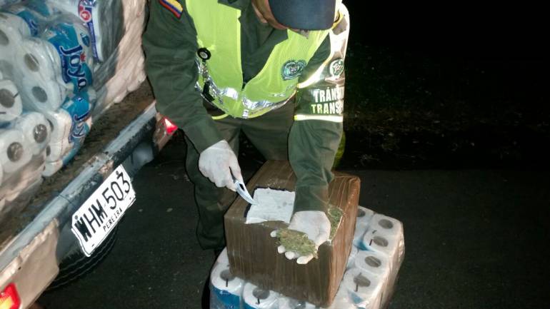 850 kilos de marihuana tipo “cripi” avaluada en más de 900 millones de pesos.