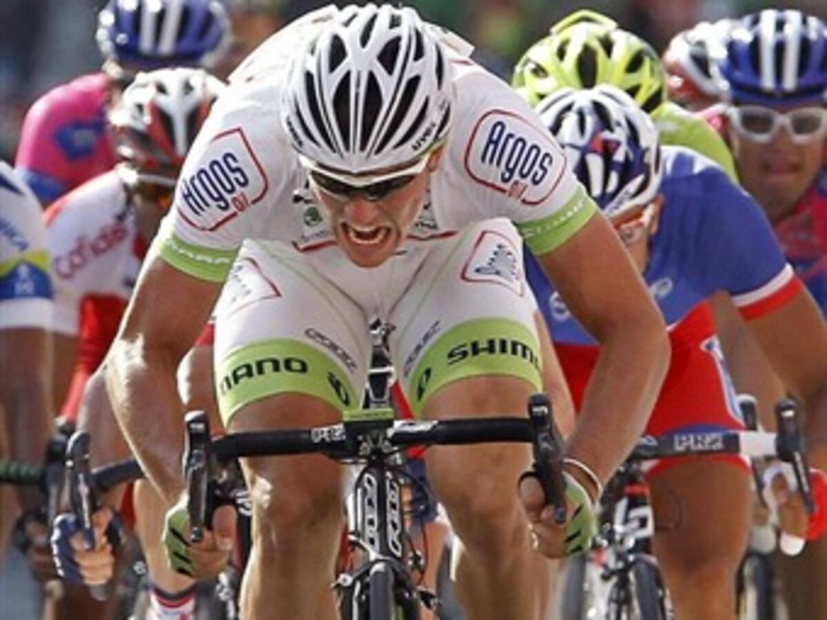 Leonardo Duque fue noveno en el embalaje final de la quinta etapa de la Vuelta a España