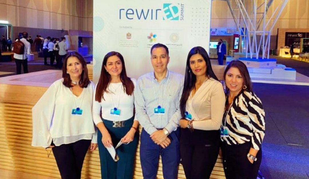 Participantes de la Universidad de Manizales en Expo Dubai