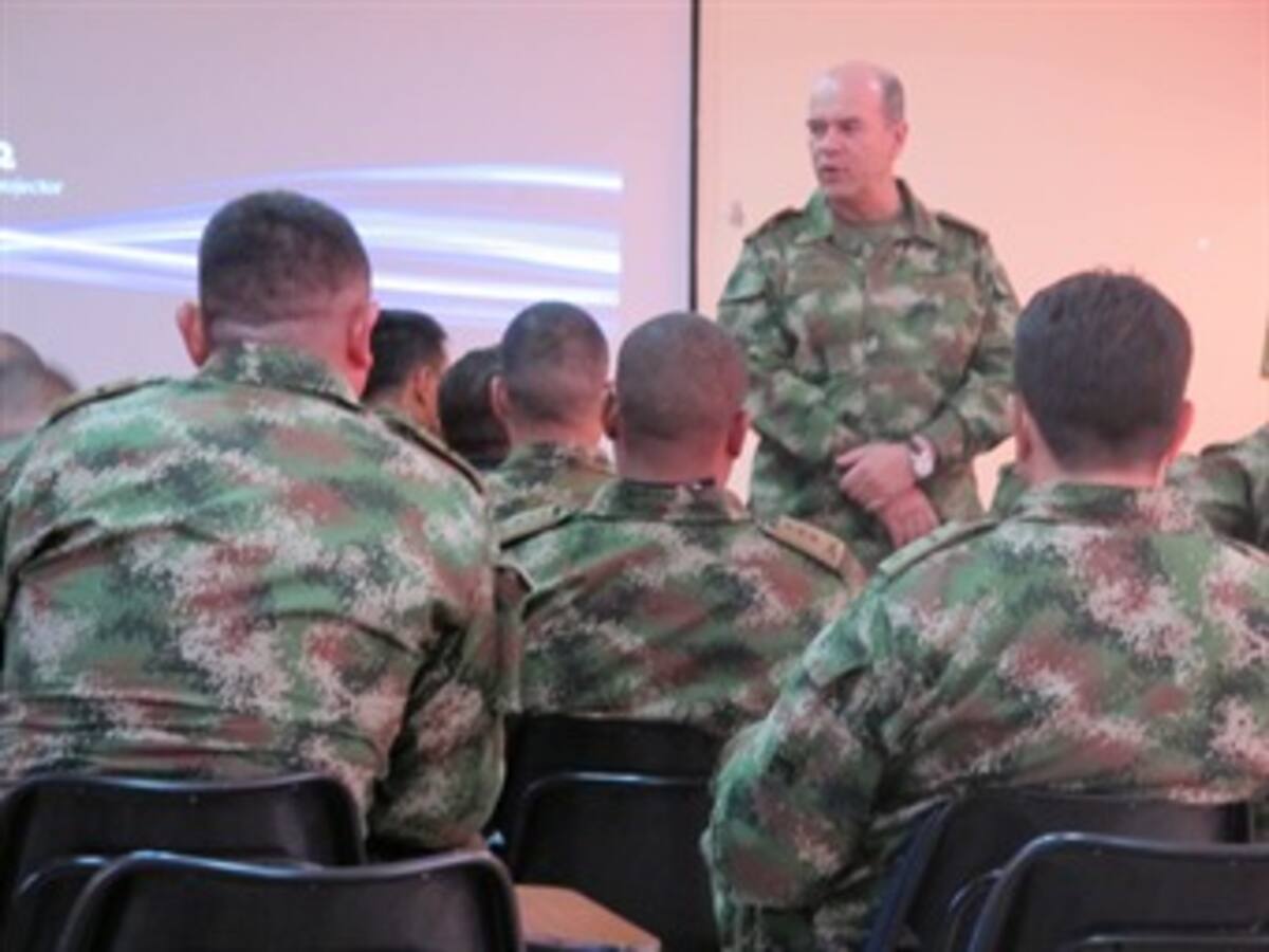 Seguiremos cuidando de Colombia: general Sergio Mantilla