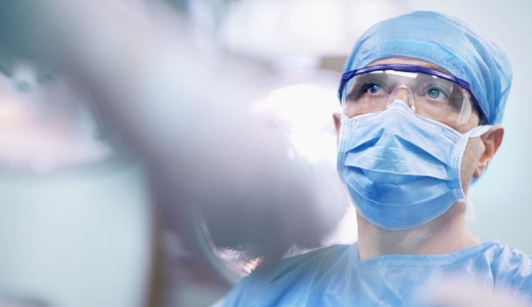 Sector de la salud critican reactivación económica