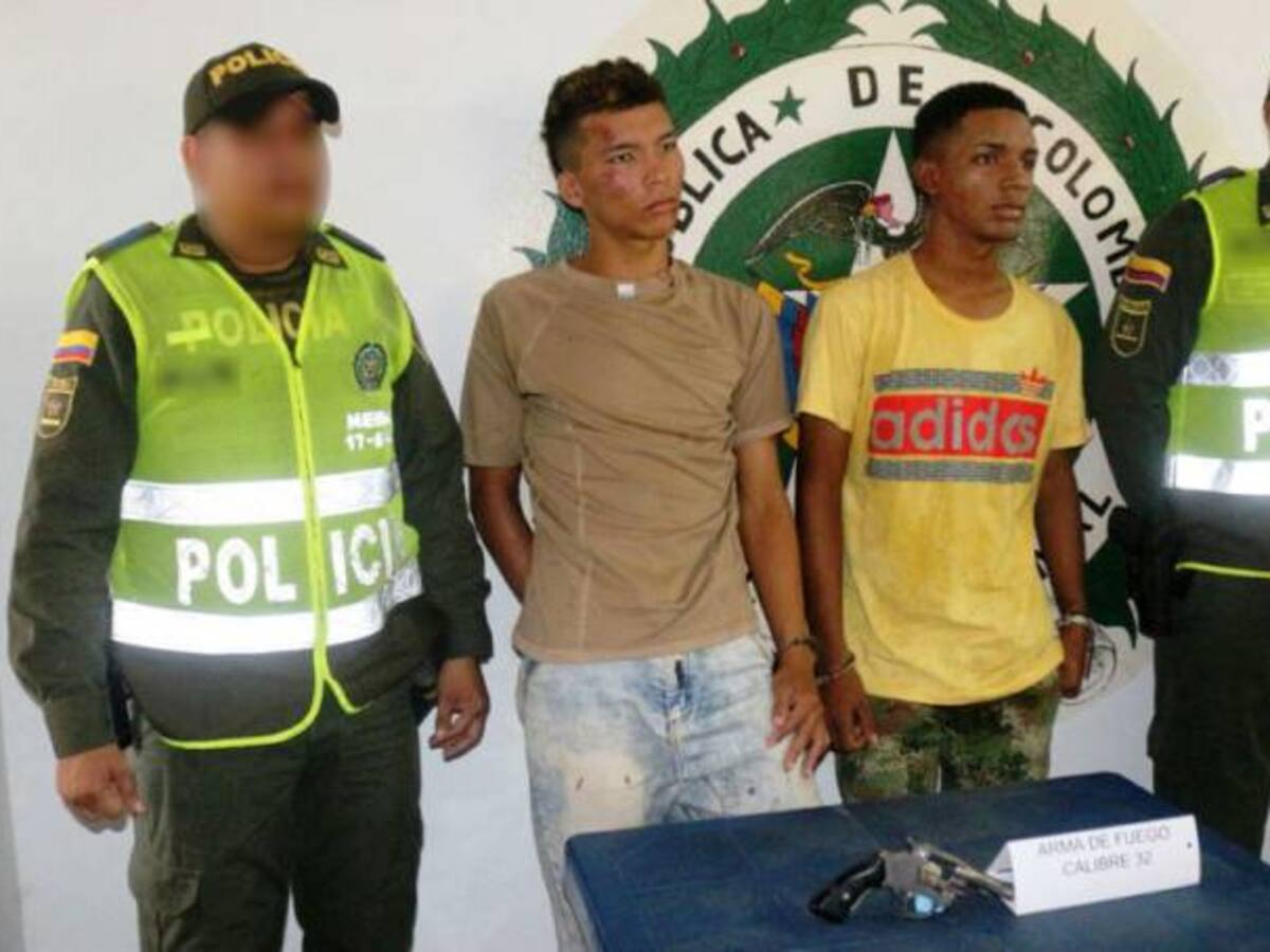 Capturan presuntos responsables de hurtos cometidos a bordo de una moto en el sur de Cartagena