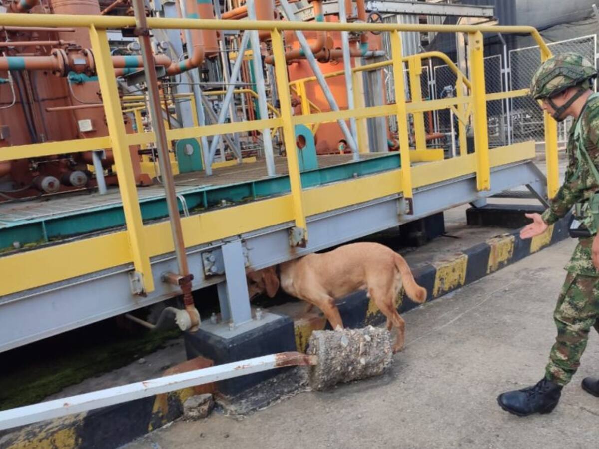 Ejército se toma refinería de Barrancabermeja