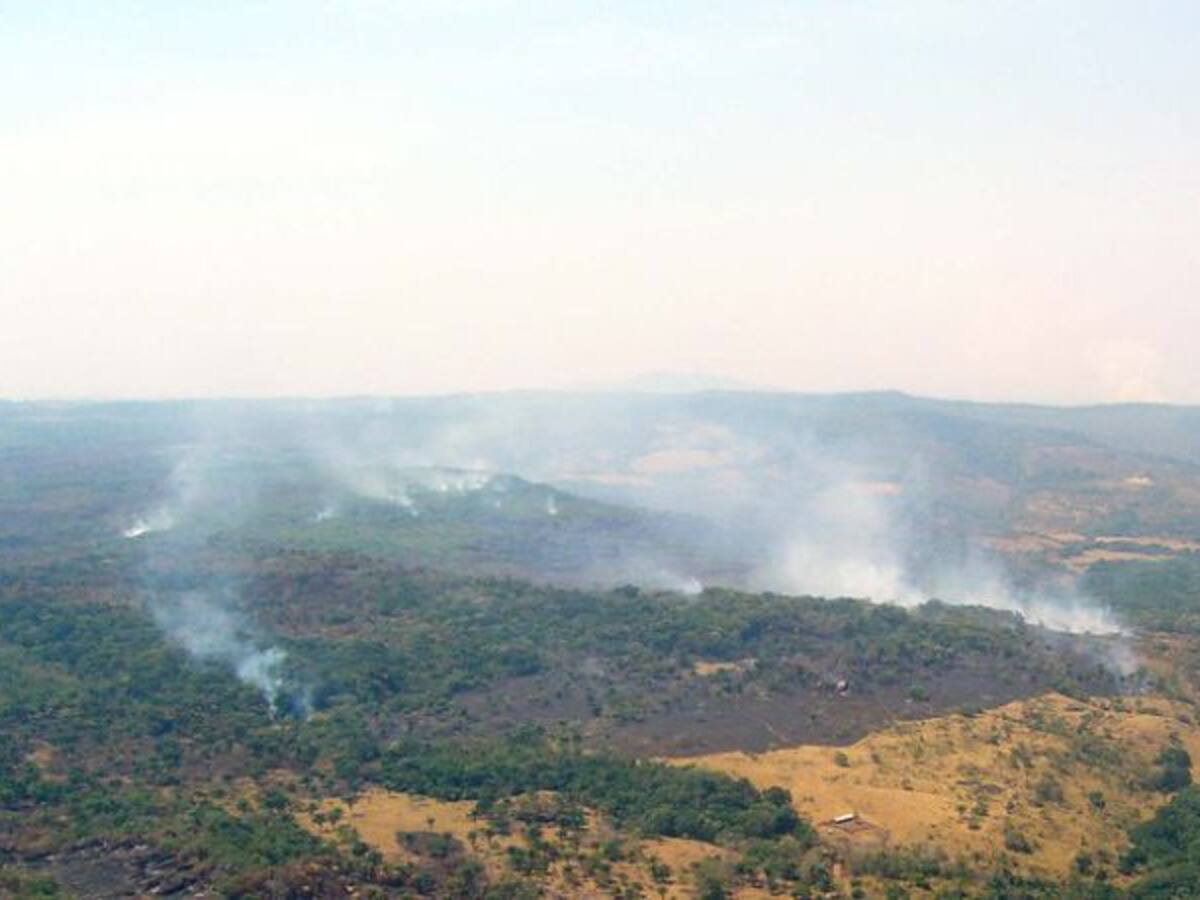 Continúan activos 8 incendios en el departamento de Cundinamarca