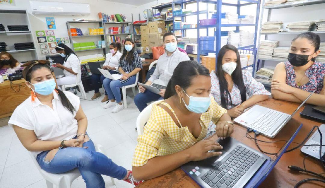 En esta mesa la ciudadanía tiene la posibilidad de presentar su visión del servicio prestado en las escuelas públicas y entregar propuestas