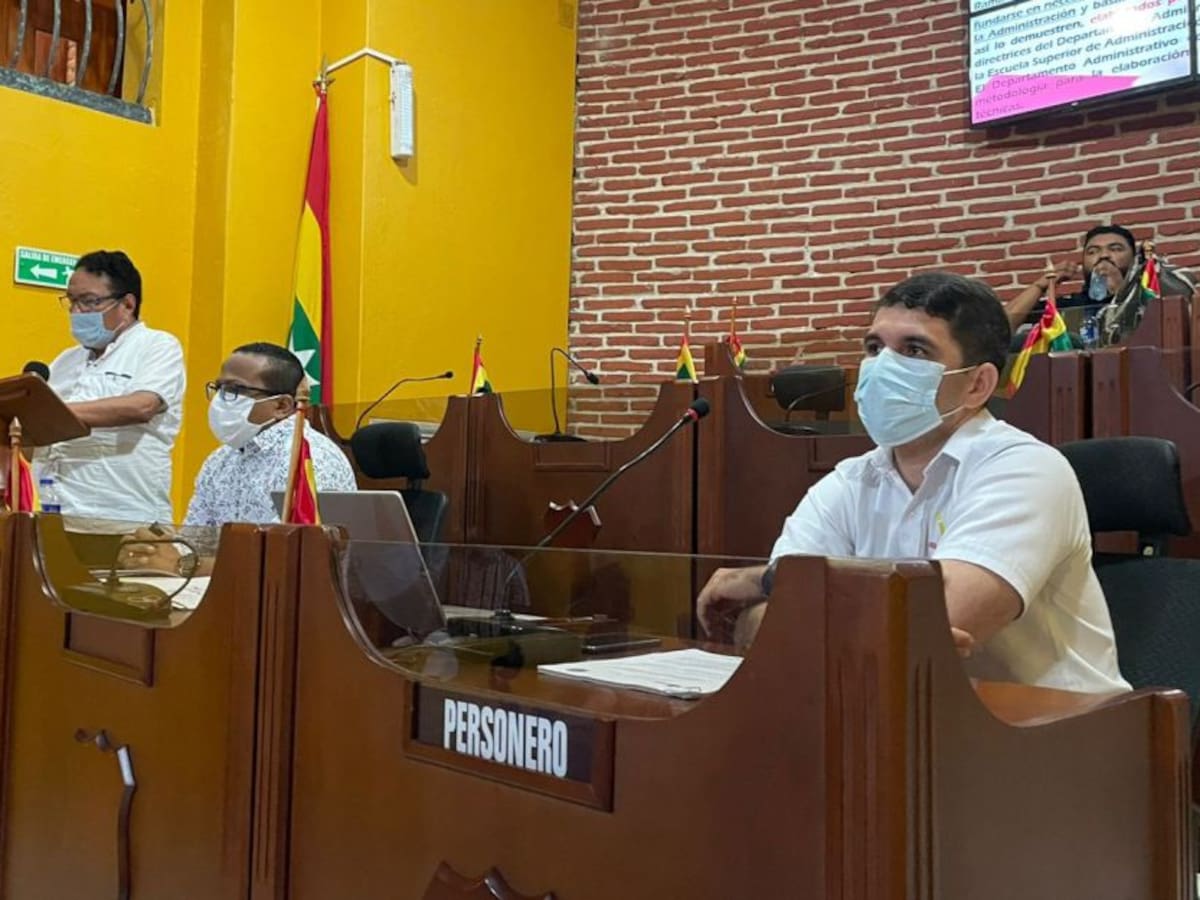 Concejo estudia modificación administrativa de la personería