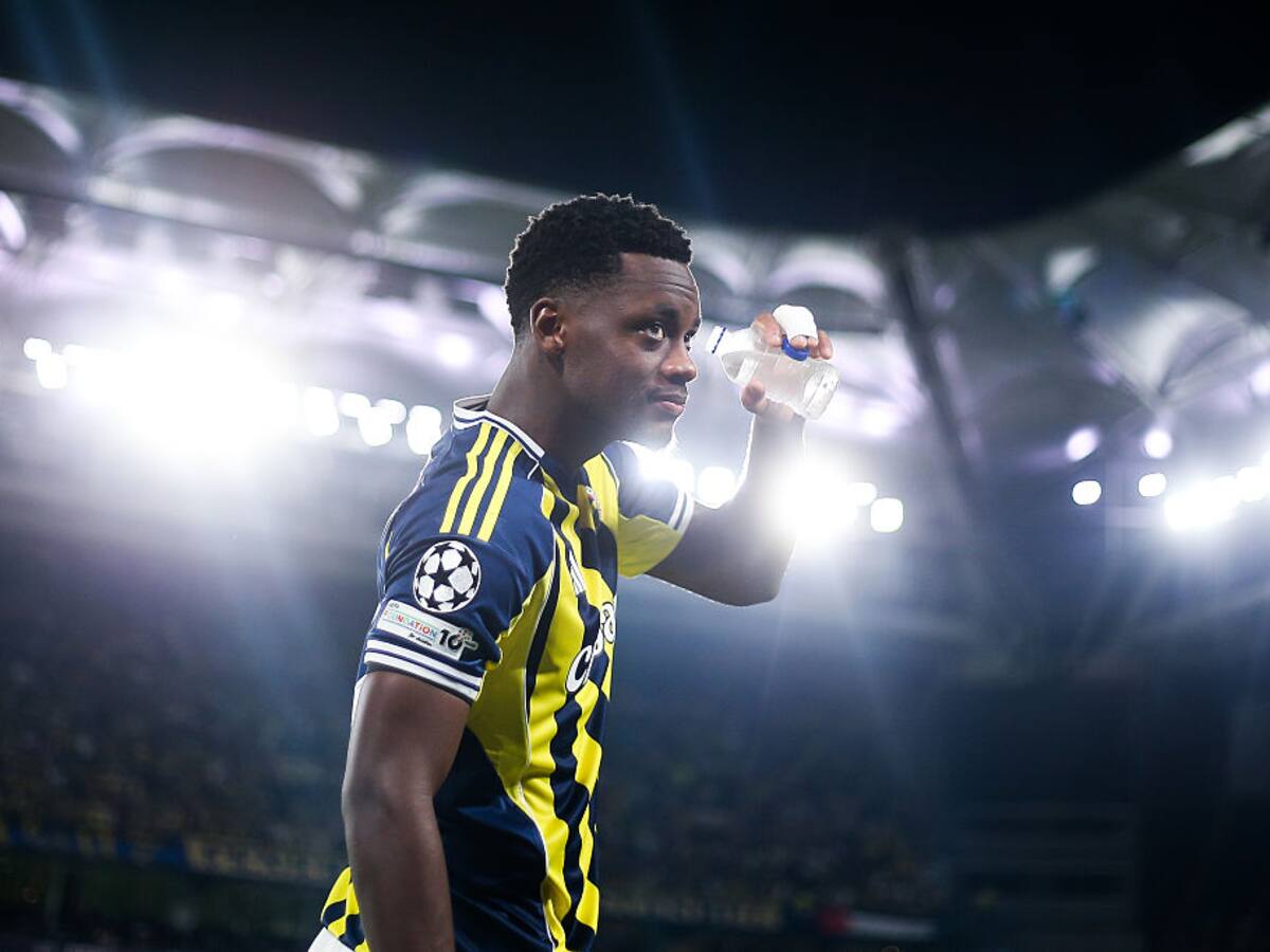 Directivo de Fenerbahce arremetió contra Jhon Durán: “El único jugador que parece ser un problema”