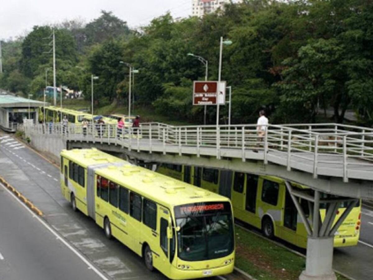 Metrolínea implementará "ruta de la salud"
