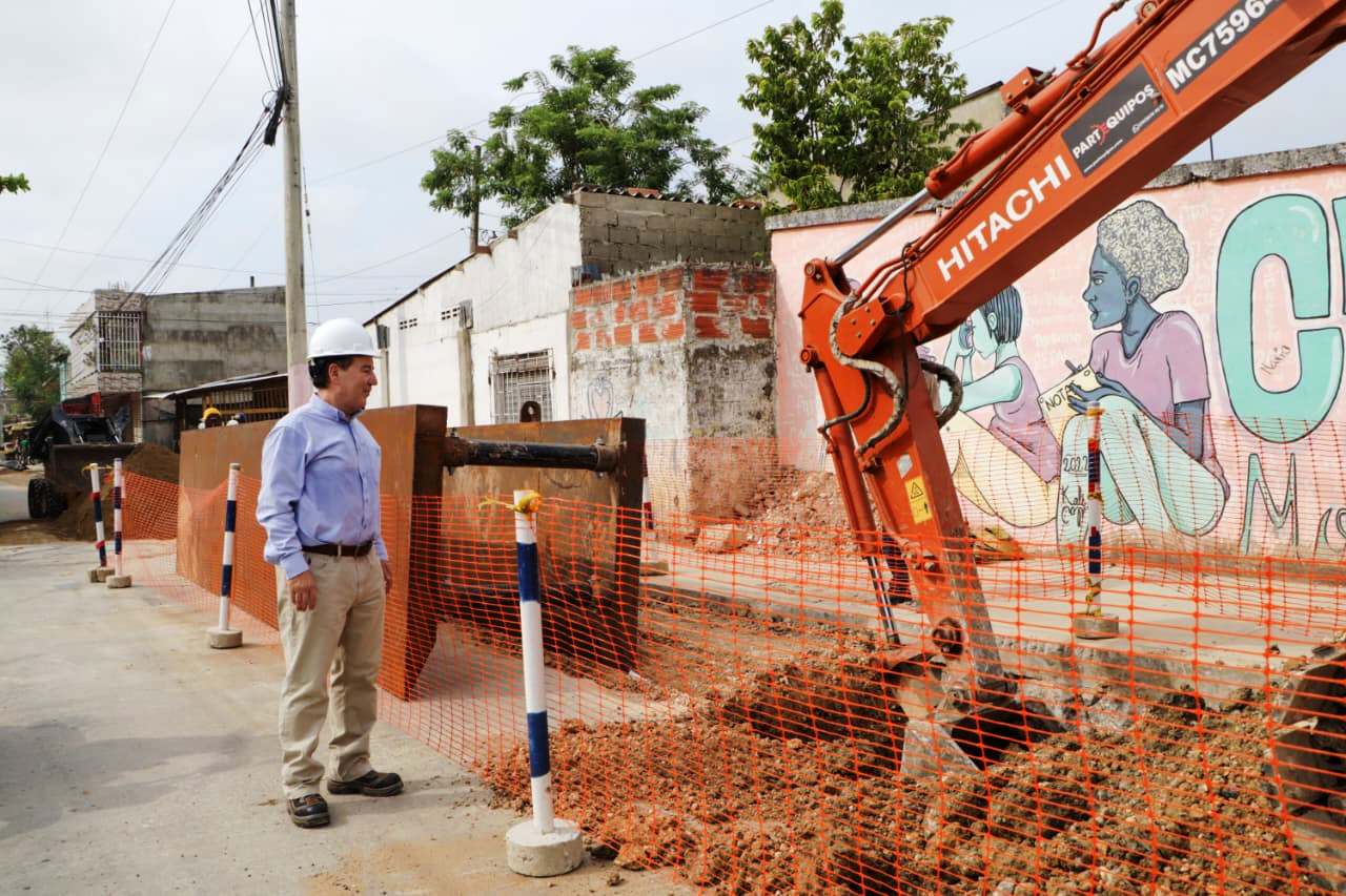 Aguas de Cartagena continúa modernizando la infraestructura de acueducto de la ciudad, fortaleciendo la capacidad de distribución del sistema