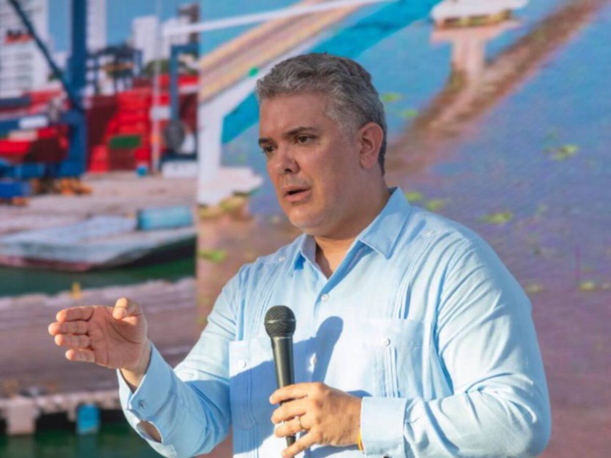 Duque entrega servicio de energía de la Costa a nuevos operadores