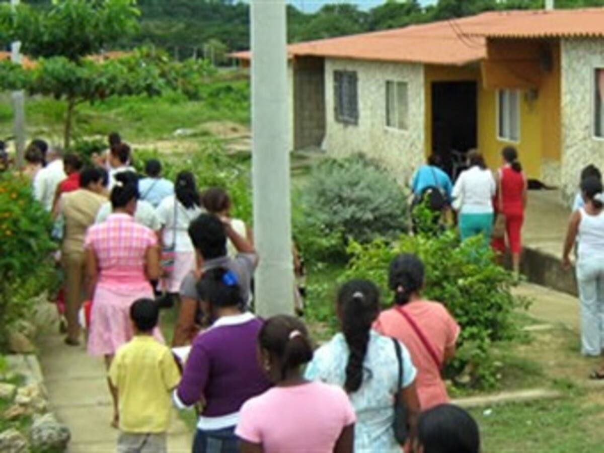 La restitución de tierras se fortalece para mujeres y niñas