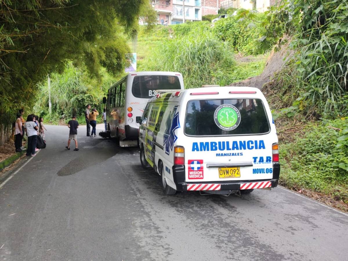 Un fallecido y cerca de 15 heridos dejan accidentes en Caldas