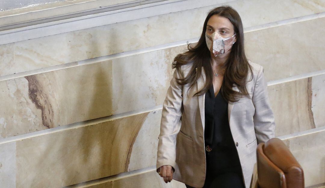 Procuraduría abre investigación disciplinaria a la ministra Karen Abudinen