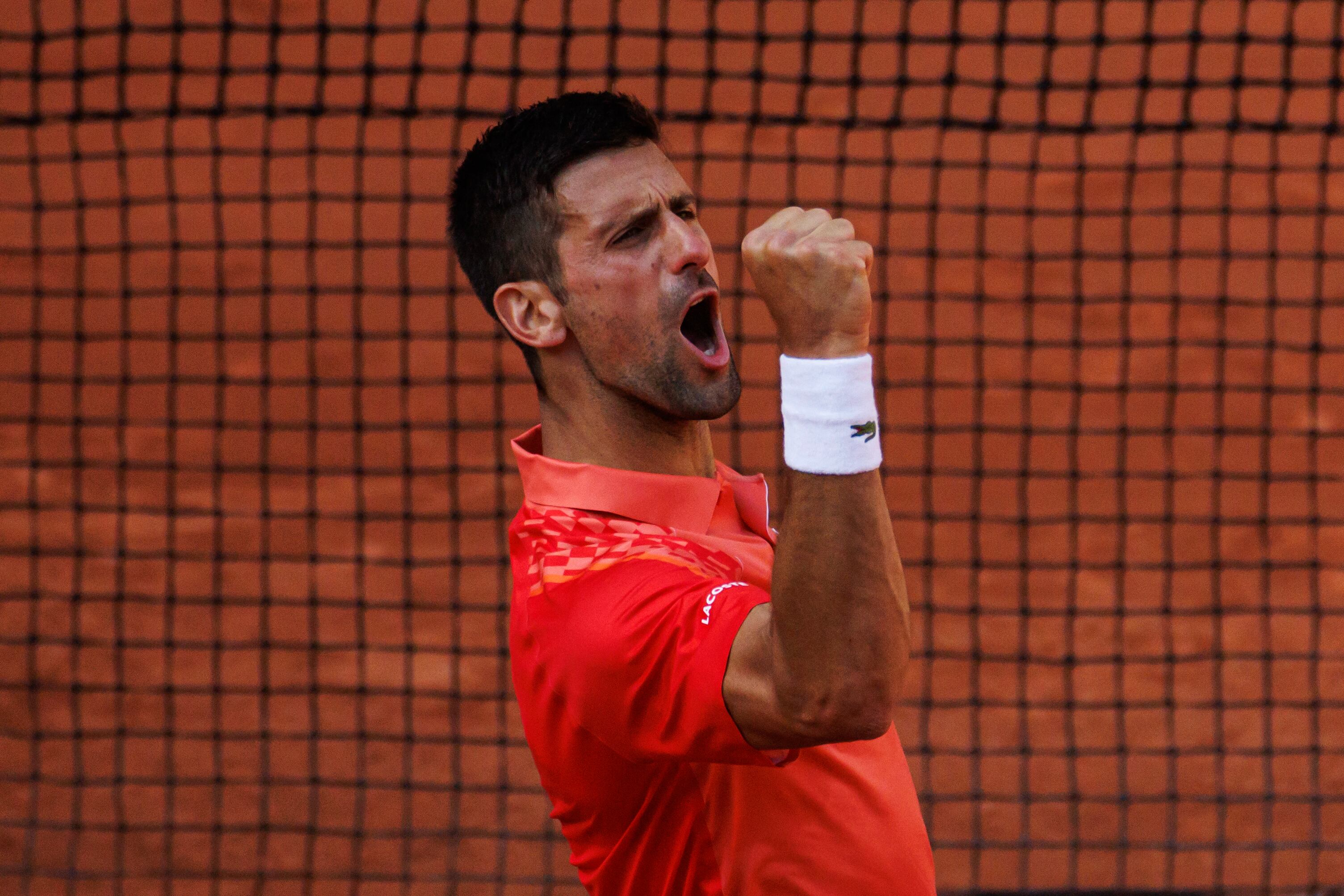 Djokovic celebra su clasificación a semifinales de Roland Garros. (Photo by Frey/TPN/Getty Images)