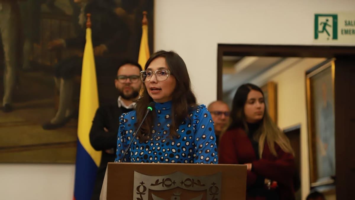 Queremos que los recursos se conviertan en bienes y servicios para los ciudadanos: Ana María Cadena