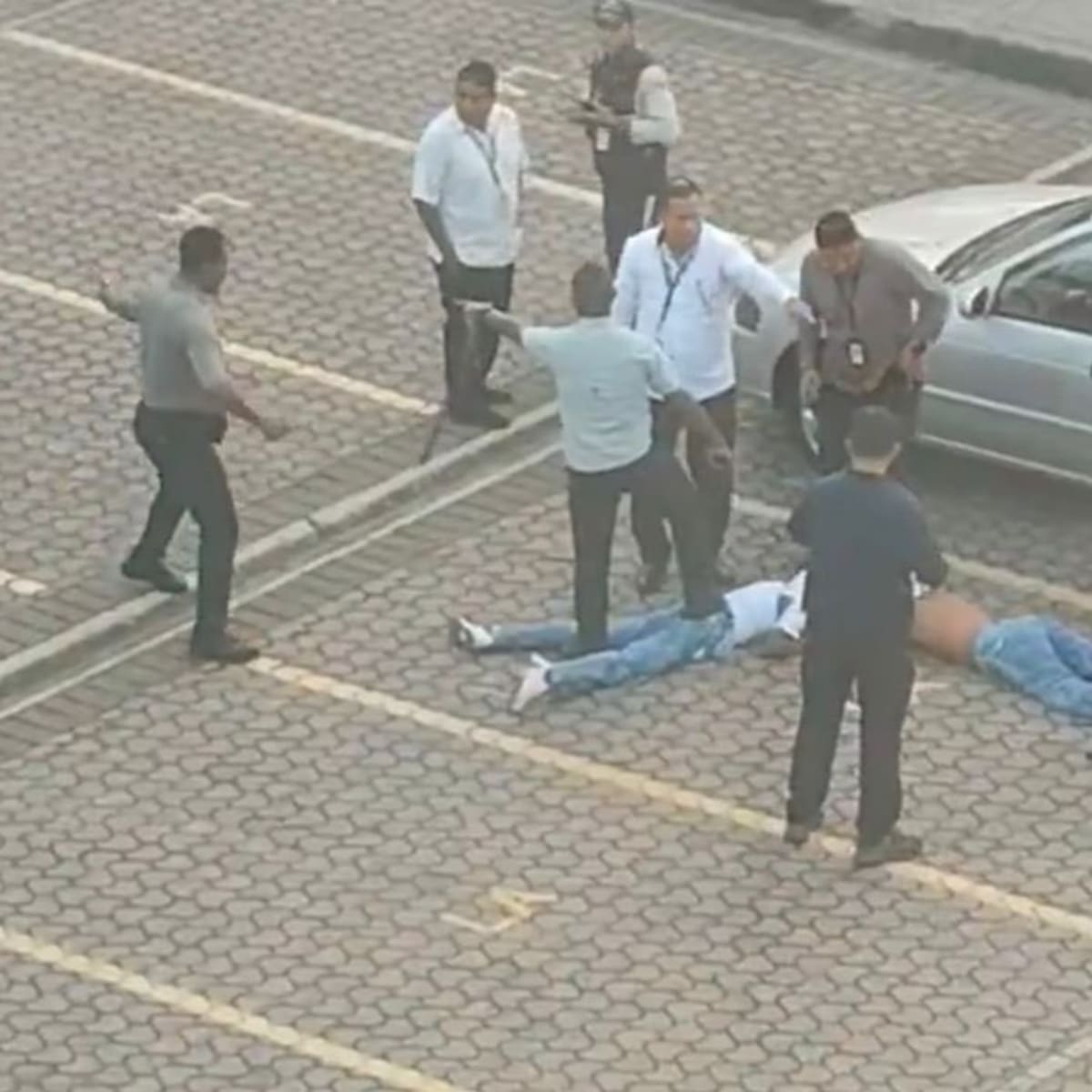 Tiroteo en Aeropuerto de Guayaquil deja al menos una persona muerta