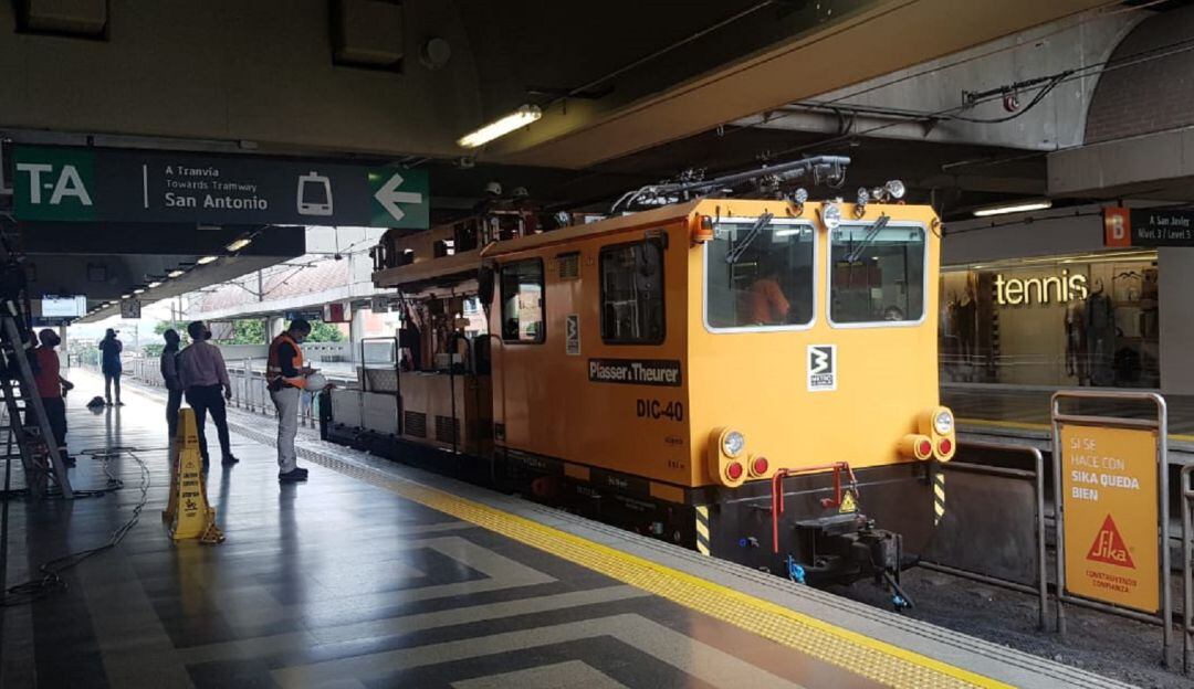El servicio estuvo suspendido desde la mañana por daños en la catenaria