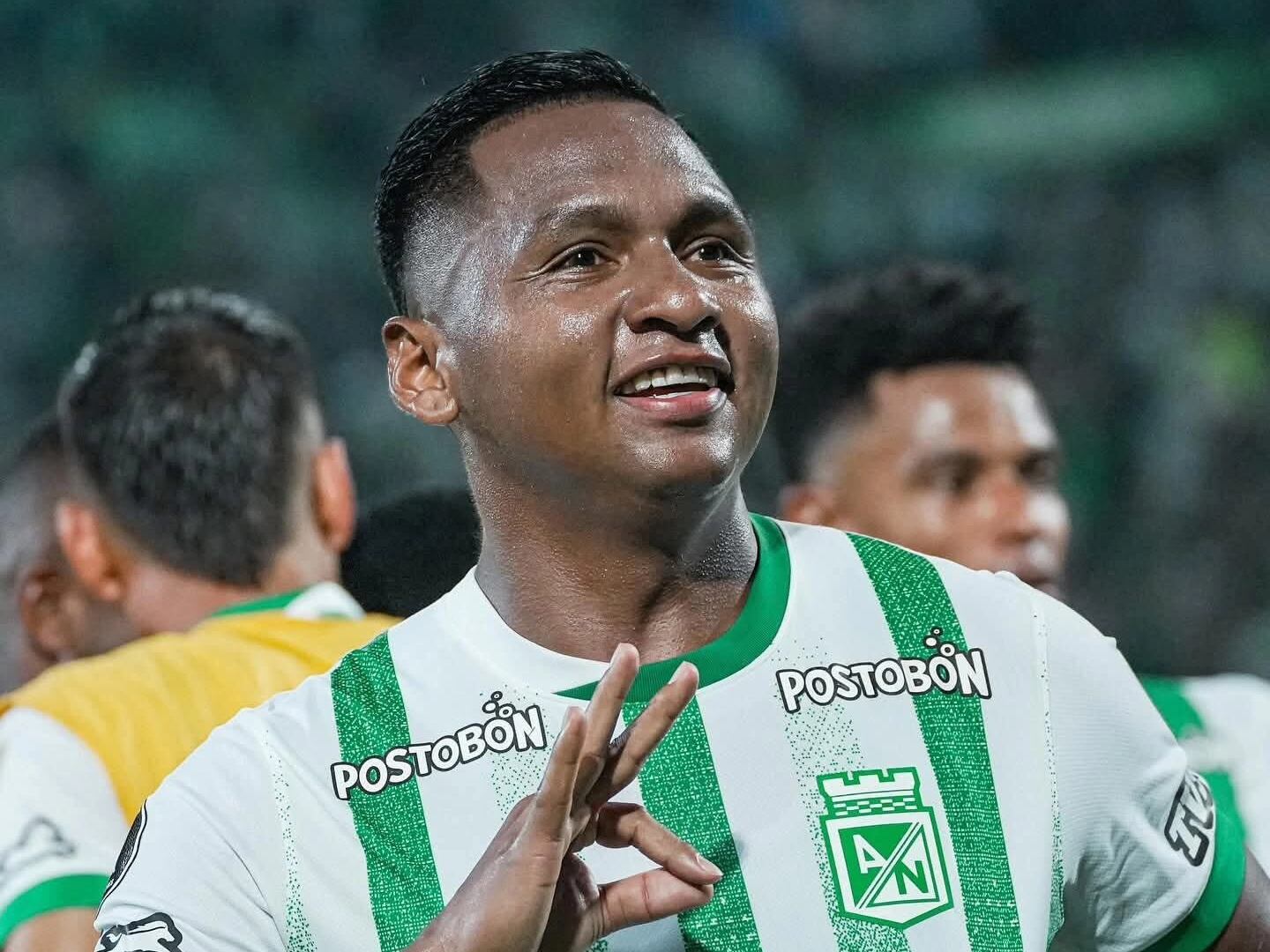 Alfredo Morelos seguirá en Atlético Nacional / @Juanjosebarrien