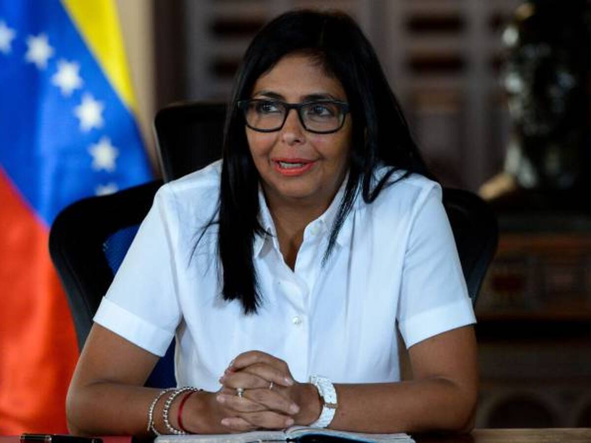 Vicepresidenta venezolana califica como "extorsión" las sanciones de la UE