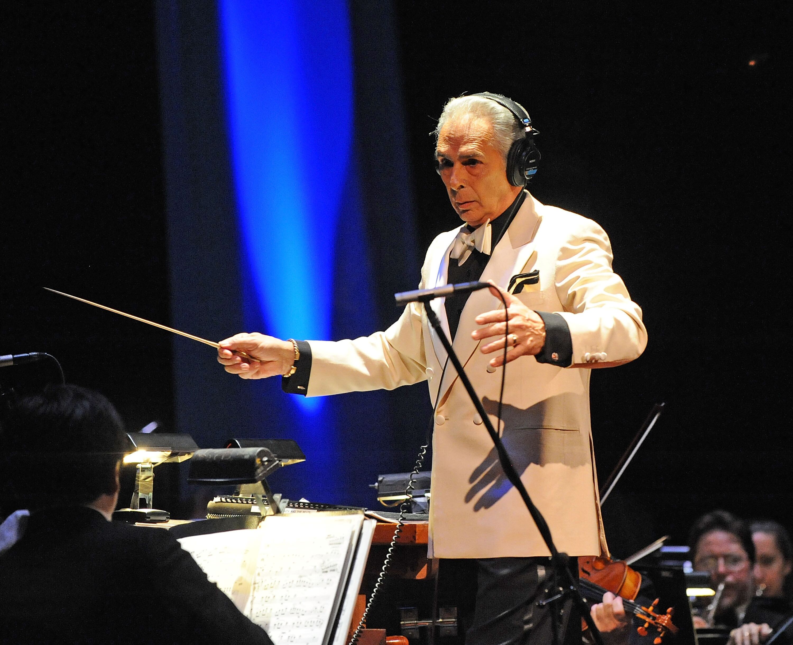 NEW BRUNSWICK, NJ - MAY 16:  Composer Bill Conti performs during the 2009 Hollywood at the State Benefit Gala concert at the State Theatre on May 16, 2009 in New Brunswick, New Jersey.  (Photo by Bobby Bank/WireImage) 