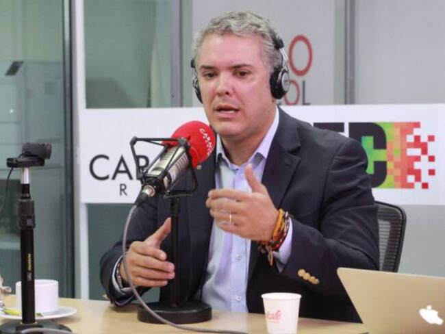 Iván Duque: “A mí no me toca andar escribiendo en mármol nada”