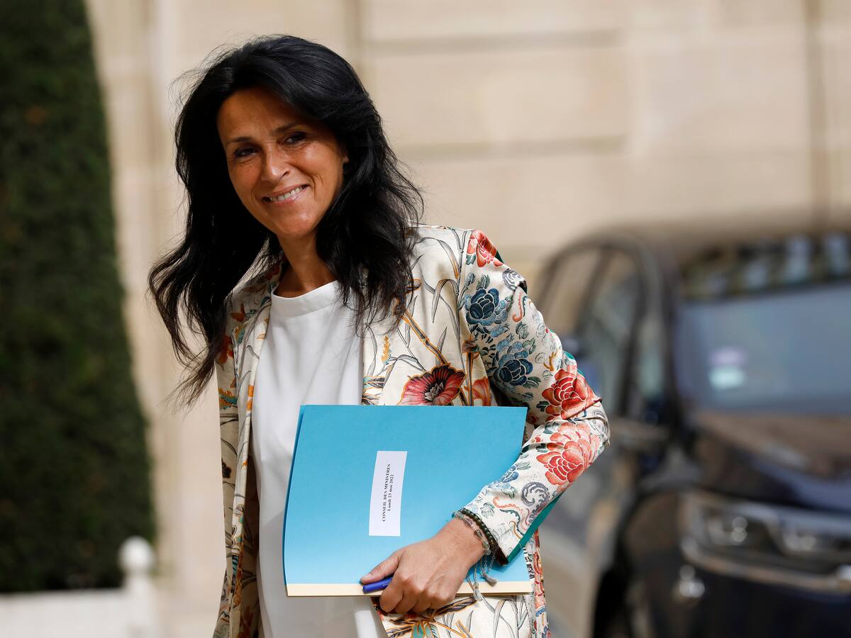 Francia ayudará a financiar el Plan Nacional de Desarrollo de Colombia