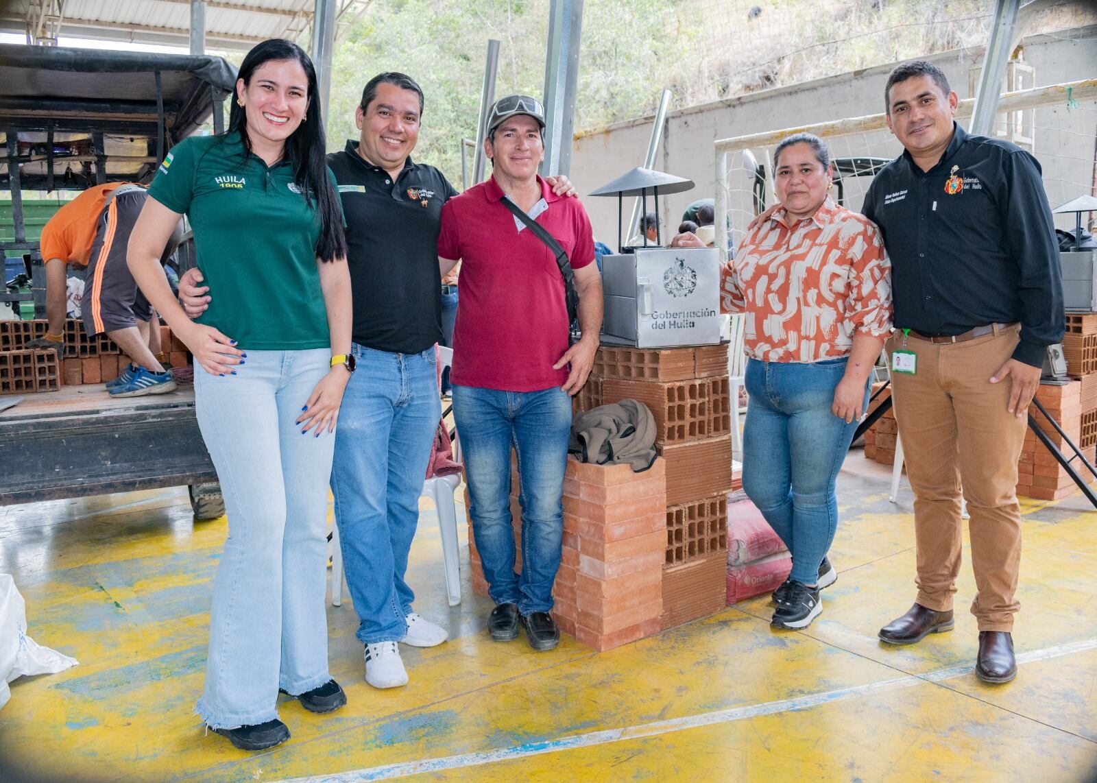 Las familias beneficiadas son aquellas que no cuentan con servicio de gas domiciliario y mantienen el uso tradicional de leña. Foto Gobernación del Huila