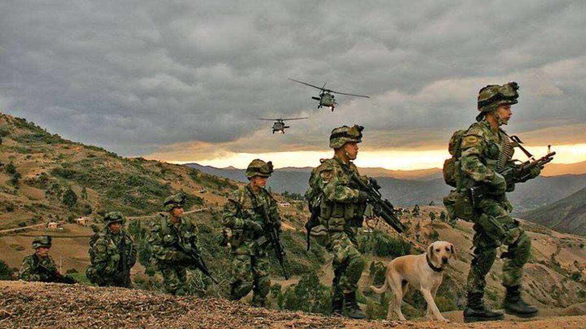 Ejército envió seis tropas a reforzar seguridad en Mistrató por la presencia del ELN