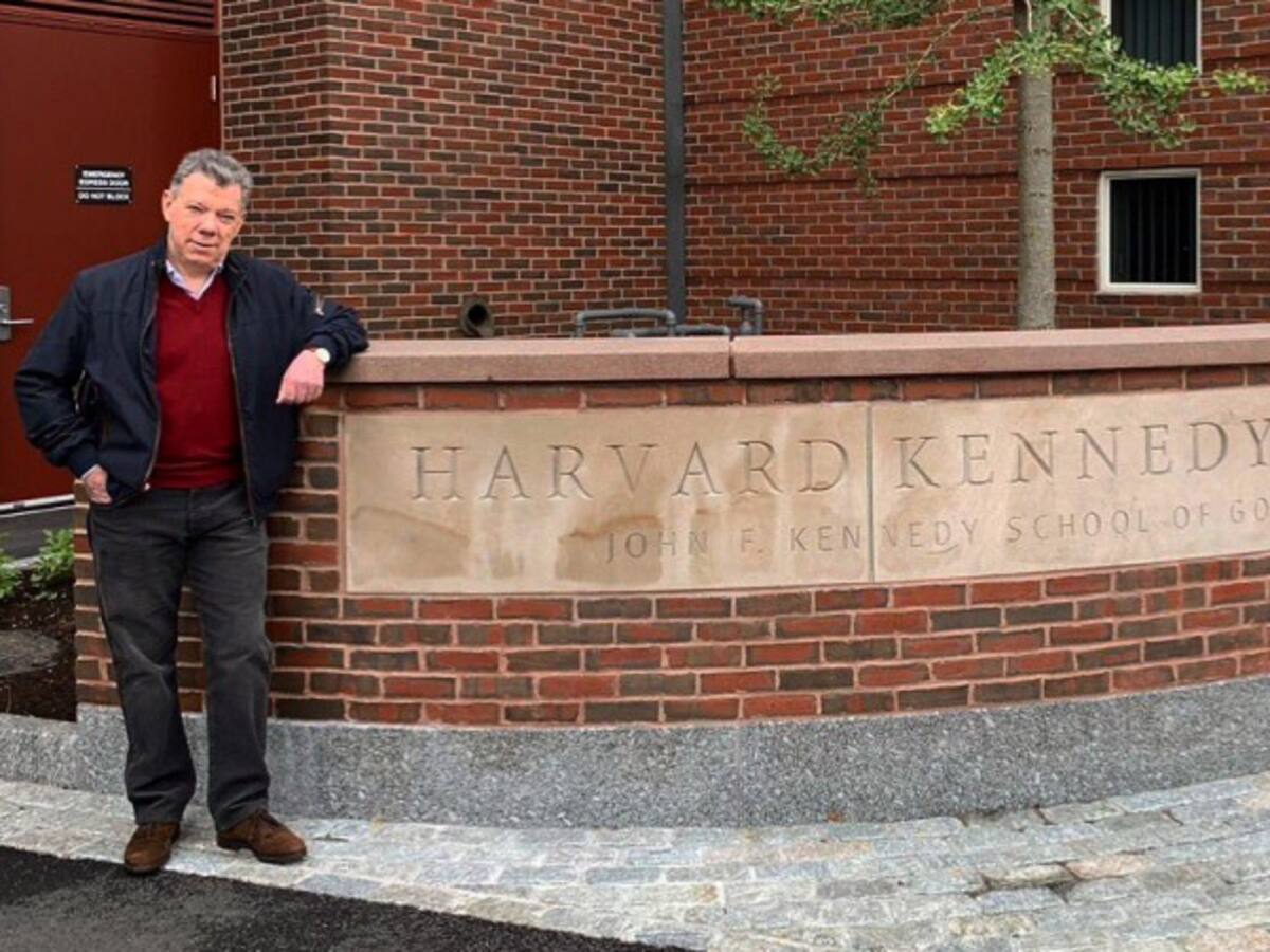 Juan Manuel Santos fue elogiado por sus estudiantes en Harvard