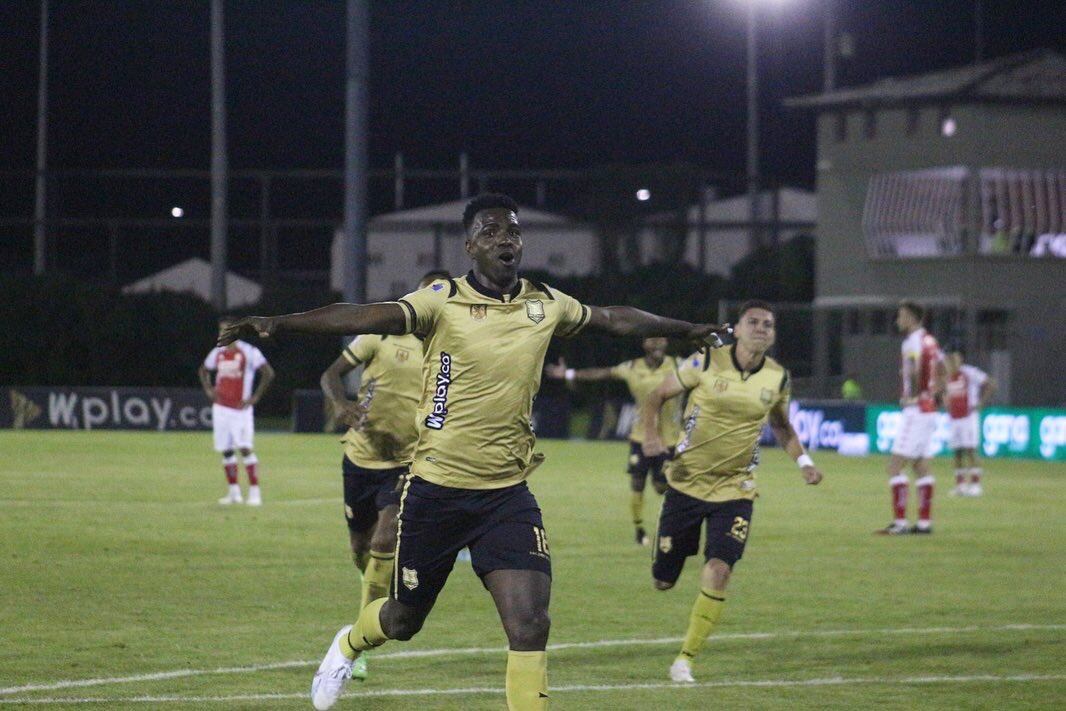 Marco Pérez marcó un triplete en la victoria de Águilas Doradas / @AguilasDoradas