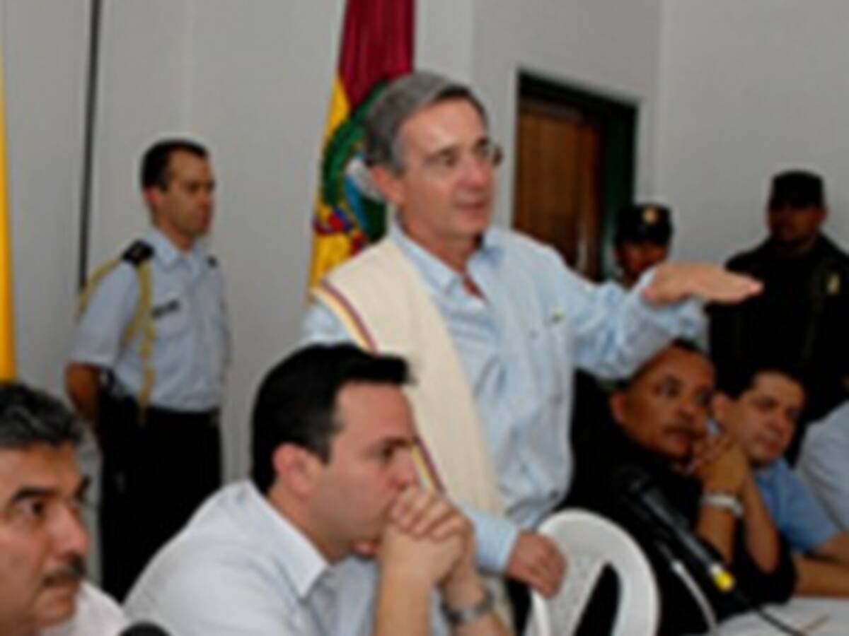 Uribe responde a comunidad internacional que hay firmeza para derrotar el narcoterrorismo