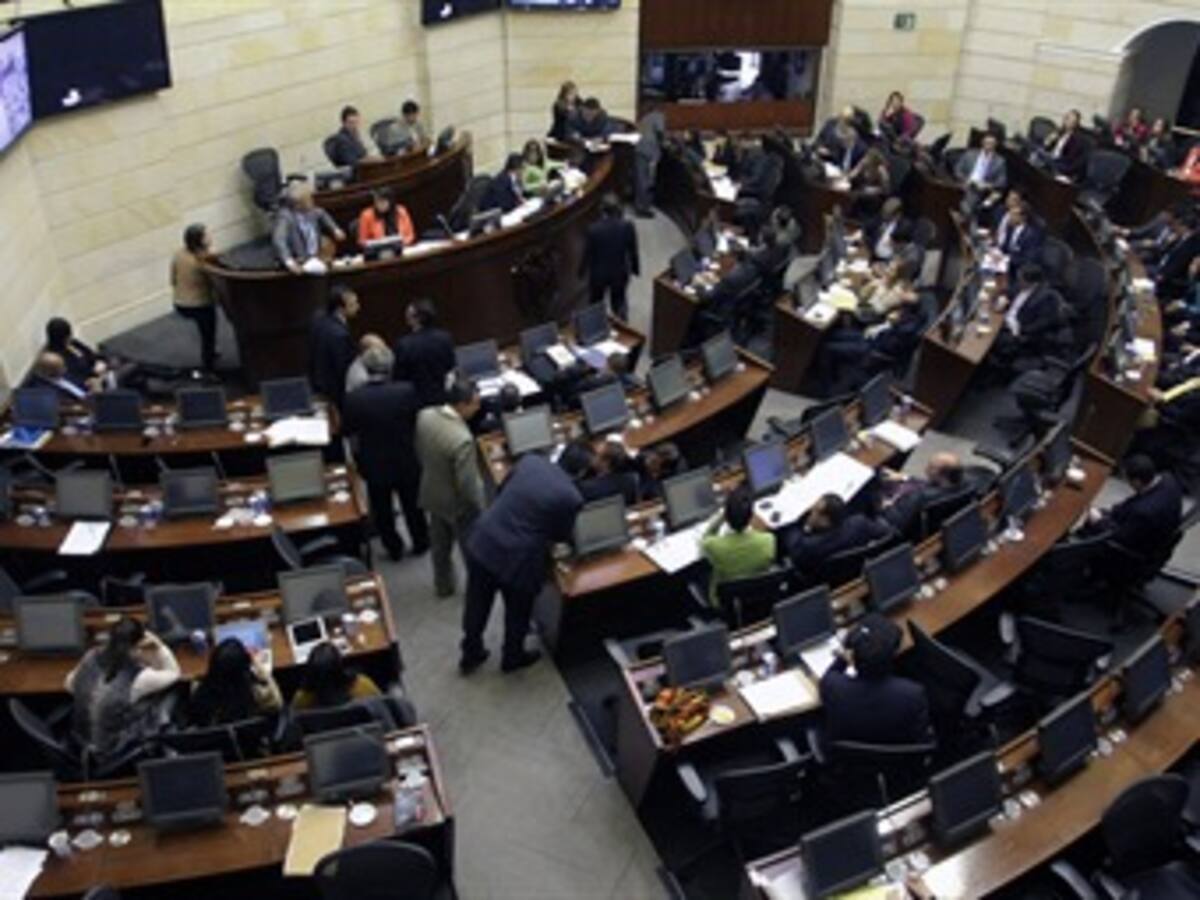 Julio Cesar Prada #59 lista al senado de La U