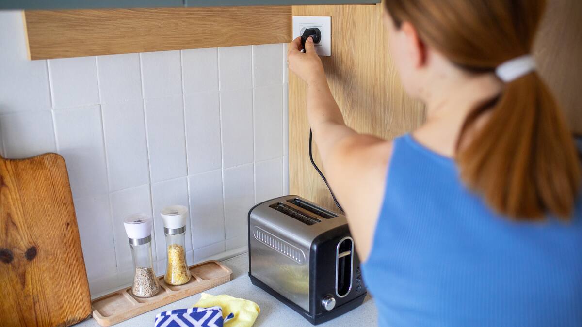 Trabajadoras piden tramitar proyecto de formalización laboral para empleadas domésticas en Colombia