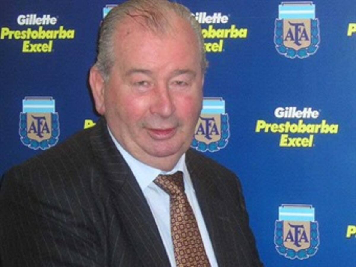 Julio Grondona guarda silencio sobre el descenso de River Plate