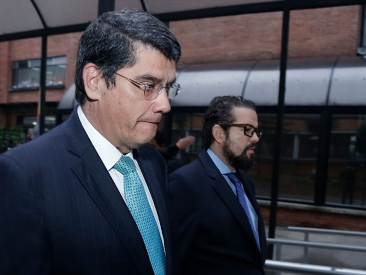 Formulan pliego de cargos a vicepresidente comercial del Banco Agrario