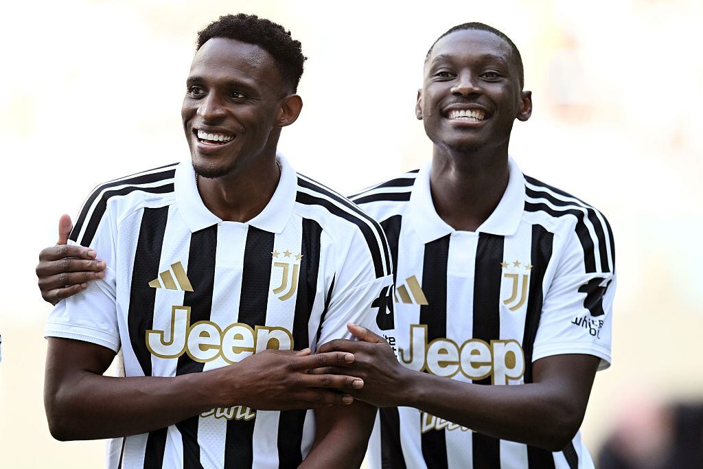 TURIN, ITALY - AUGUST 17: Jhon Lucumi of Juventus and Randal Kolo Muani of Juventus during pre-season friendly match between Juventus x Juventus Next Gen at Allianz Stadium on August 17, 2026 in Turin, Italy. (Photo by Image Photo Agency/Getty Images)