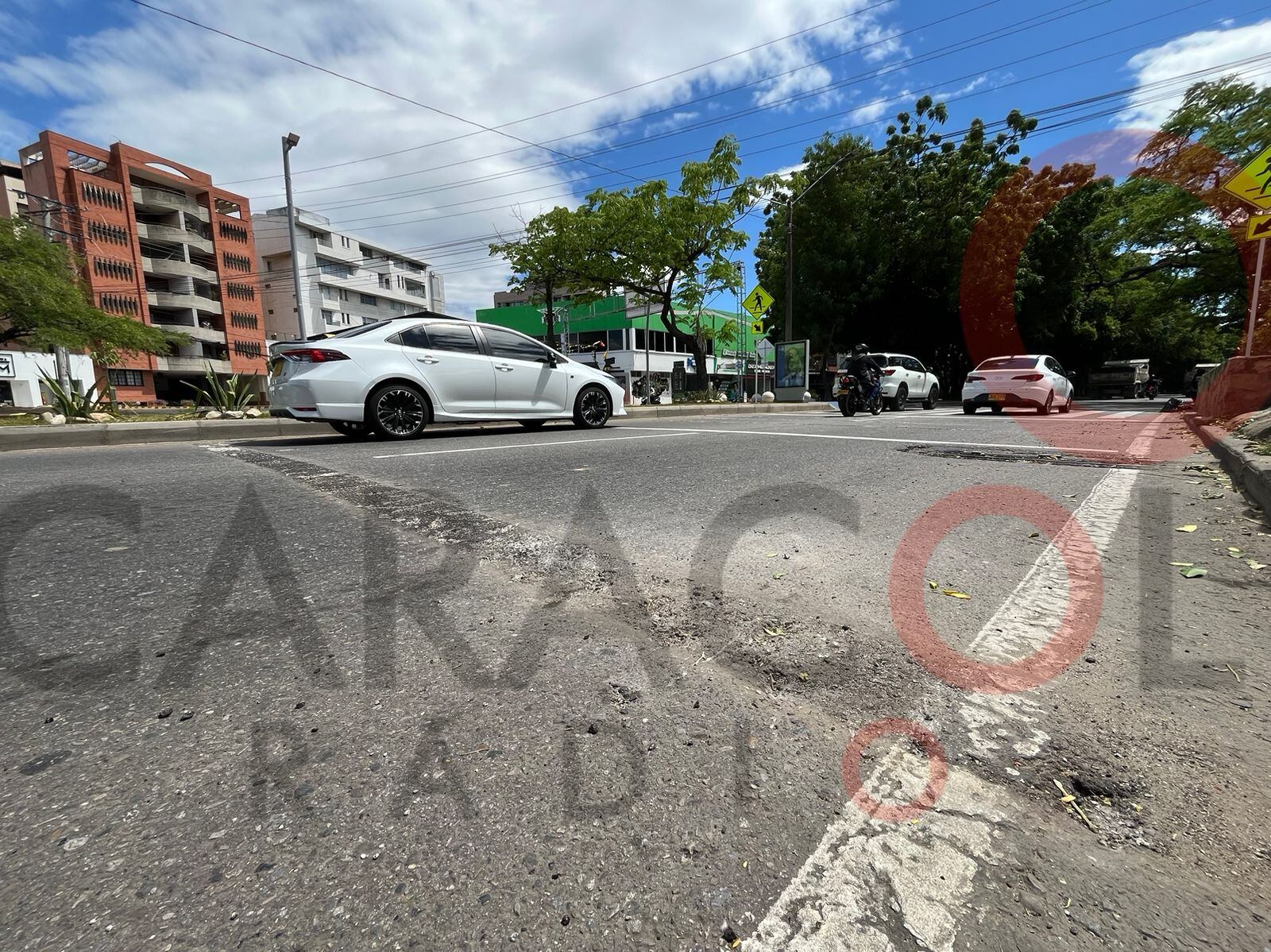 Desmonte de reductores de velocidad sobre El Malecón. Foto: Caracol Radio Cúcuta.