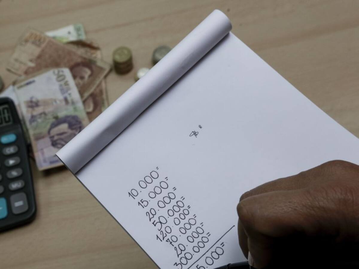 Solo el 36% de los residentes en Bogotá cree buena su situación económica