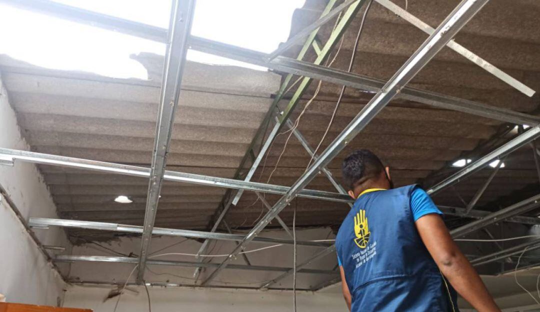 Casa destechada por el vendaval