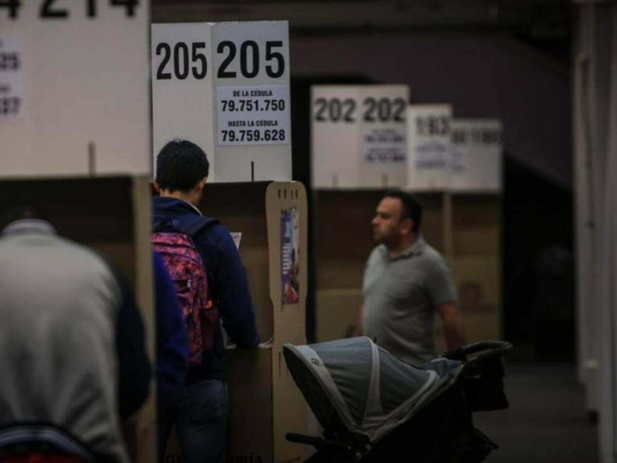 Excandidatos denuncian a Opción Ciudadana por mal manejo de reposición de votos