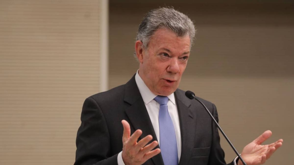 Juan Manuel Santos está en Ucrania para hacer un llamado de paz con Rusia