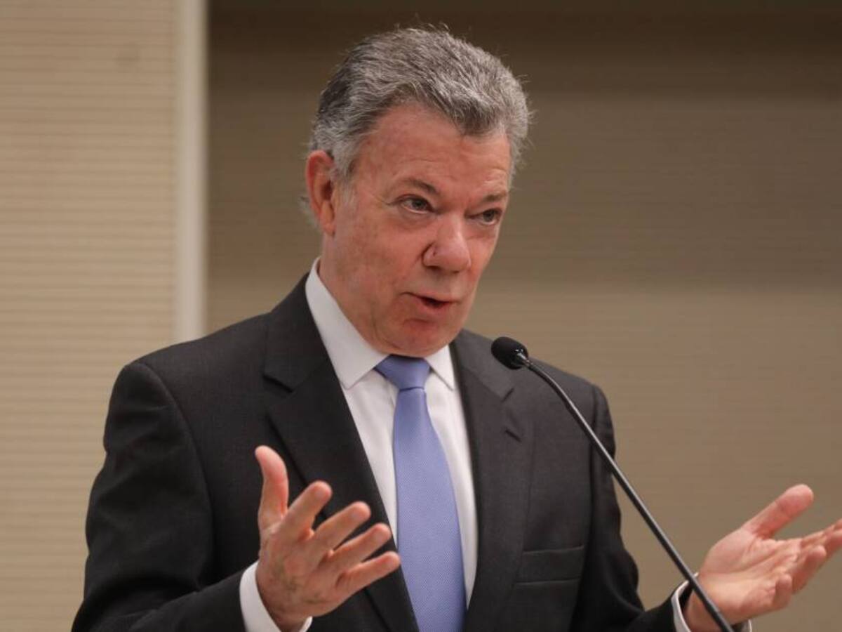 Juan Manuel Santos está en Ucrania para hacer un llamado de paz con Rusia